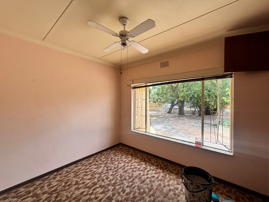 3 Bedroom Property for Sale in La Hoff North West